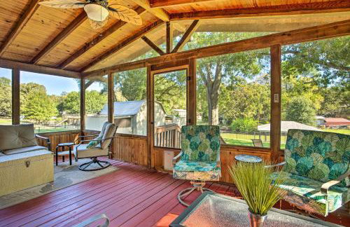 Cedar Creek Lake Home Private Dock and Hot Tub - Foto 26