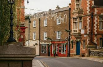 Central Windsor, FREE Parking 300m to Castle, Pet Friendly - Foto 15