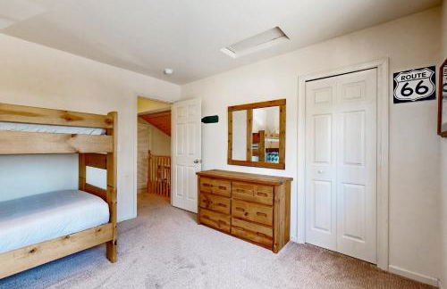 Little Pinecone Retreat - Photo 28