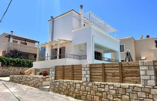 Villa Gagra - Villa with Private Pool - Photo 14