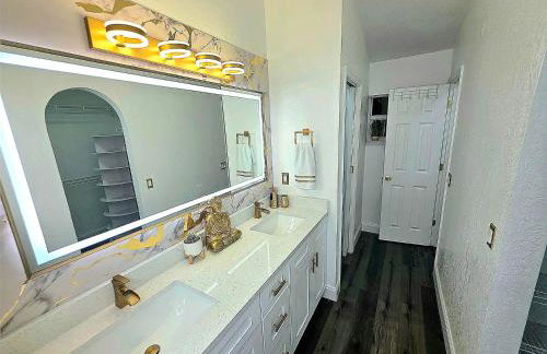 Top-of-the-line decoration! Next to Tampa outlets, - Foto 14