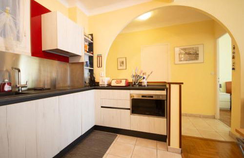 Joli 2 pièces climatisé à 150m de la plage - Foto 10