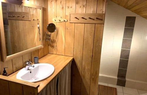 Mont Milo, Spacieux, 5ch, Sauna, Billard, Babyfoot, Borne de recharge électrique - Foto 31