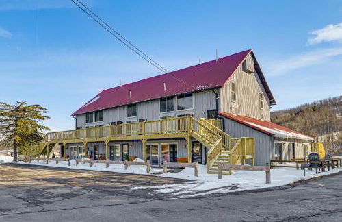 Ski-InandSki-Out Studio at Greek Peak, Pets Welcome! - Photo 24