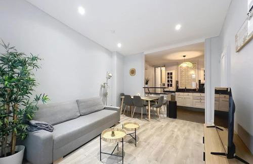 Charmant T2 Oullins centre avec terrasse - Foto 1