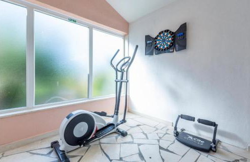 Three-Bedroom Holiday Home In Neoric - Photo 28