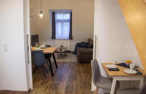 BeMyGuest - 3 Zimmer Maisonette - Zentral - Klimaanlage - Aufzug - Foto 18