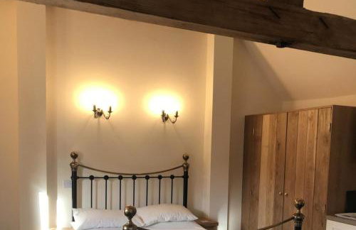 Nuneaton - Cottage - Sleeps 2 - Parking - Garden - Foto 16