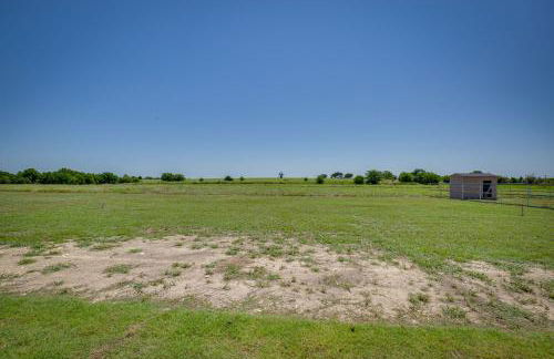 Madill Vacation Rental with Grill Near Lake Texoma! - Foto 22