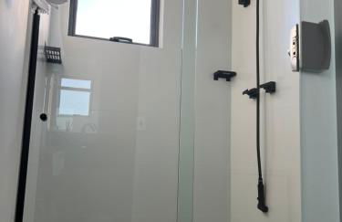 Ap completo a 900m da Vila Germânica com Piscina, Academia, Wi-Fi, Ar, Garagem e Tv no quarto - Foto 22