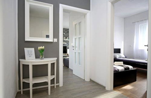 Modern Guest House Rak with beautiful pool - Photo 26