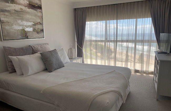 Hi Surf Beachfront Resort Apartments - Foto 4