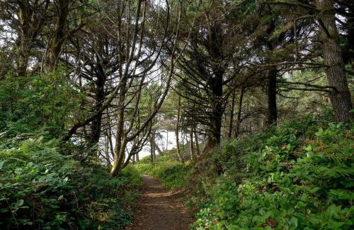Gorgeous A-Frame by the Beach in Otter Rock, Oregon - Foto 11