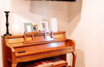 Spacious Five-Bedroom Bliss - Foto 7