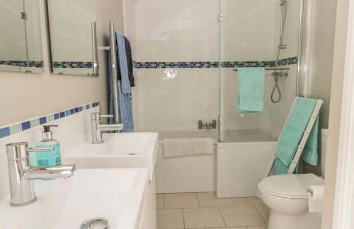 New Station Cottage, country views, great location - Foto 23