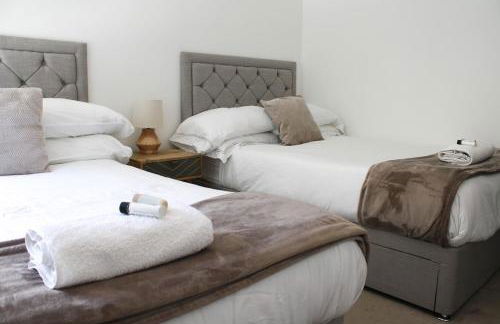 The Ivy Abode, Stylish 2-Bed Apartment Free Parking - Foto 17