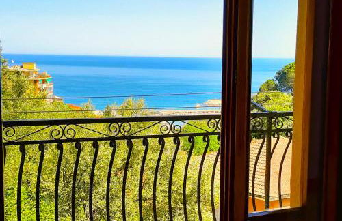 Vista mare tra gli ulivi - Foto 36