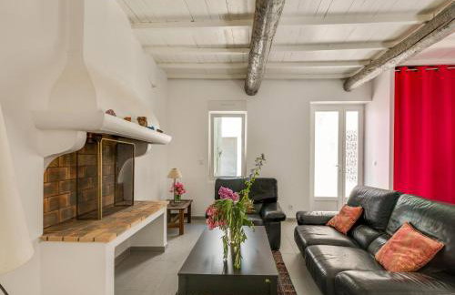 Holiday Home in Montouliers near Nature Reserve - Foto 1