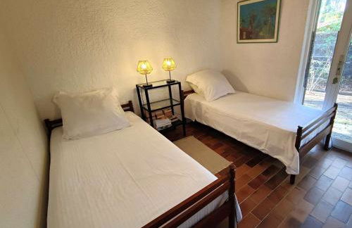 Villa lumineuse avec grand jardin, au calme, proche plages et commerces au cœur de Petit-Piquey - FR-1-736-30 - Photo 5