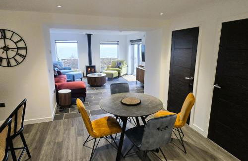 Deluxe Coastal Villa - Isle of Eday - Photo 17