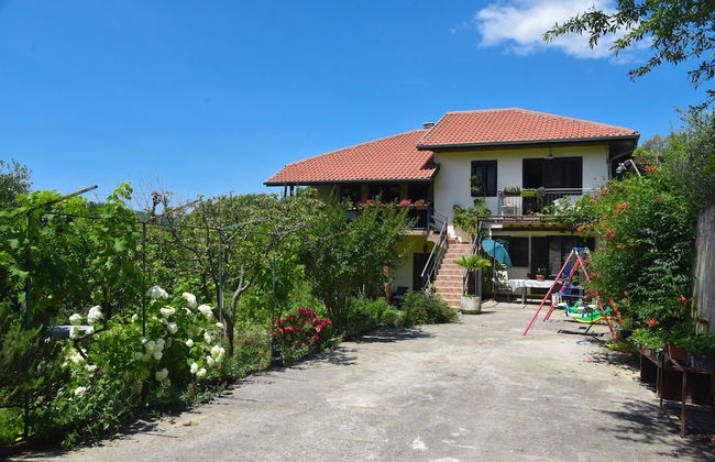 Sea View Villa w Terrace 10 Min to Beach in Budva - Foto 5