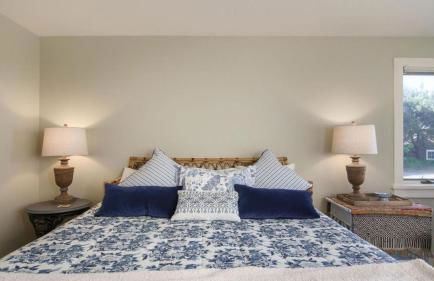 Chapman Cove by Avantstay Gorgeous Beach Bungalow w/ Sauna - Photo 30