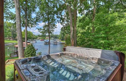 Winding Down by Avantstay Sleeps 20 + Dock, View - Foto 4