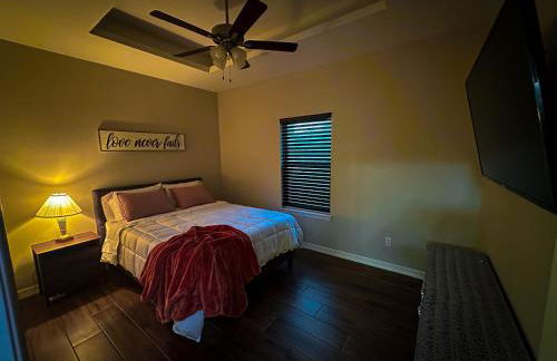 Modern coziness at its best! - Photo 20