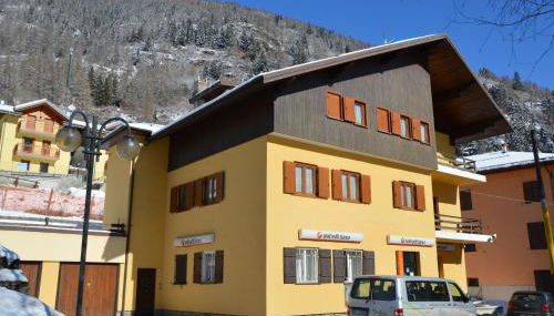 Apartments Casa Caritro, Cusiano di Ossana - Photo 2