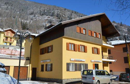 Apartments Casa Caritro, Cusiano di Ossana - Photo 2