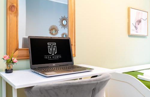 Central Apartment With 55” Smart TV+Netflix - Photo 10