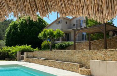 Mazet Tihou Calme, nature et piscine en Provence - Foto 36