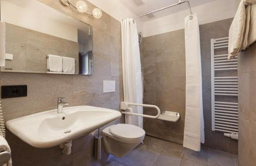 Chalet Tyrolian Apartments - by Familiaris - Pools 500 meters - Foto 30