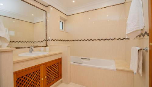 Quinta da Boa Nova - Cheerful and spacious 2-bedroom duplex - Foto 5