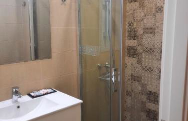 APARTAMENTOS APARTACO - Photo 41