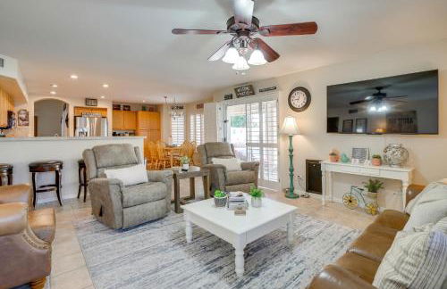 1 Mi to Surprise Stadium! Home with Patio and Hot Tub - Foto 3