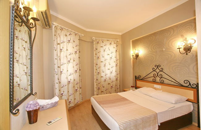 Hotel Bella Bravo - Photo 12