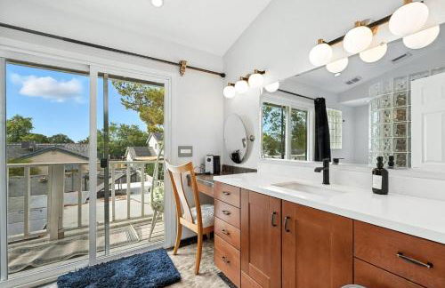 Family Fun 4-bedroom house House with Free Heated Pool & Hot Tub & Game Room & Mini Golf in Chandler - Foto 54