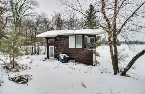 Cozy Rice Lake Cabin with Balcony and Grill and Views - Photo 25