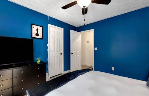 Spacious 5BR Family Retreat Near Mall of GA Sleeps 13 - Foto 26