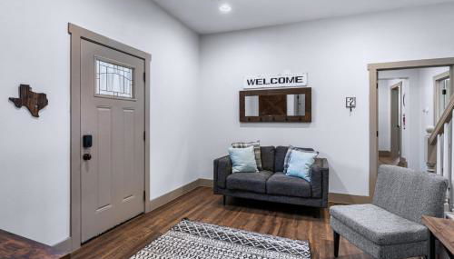 Large Suite Near Downtown Boerne By River - Foto 5, Lobby or reception