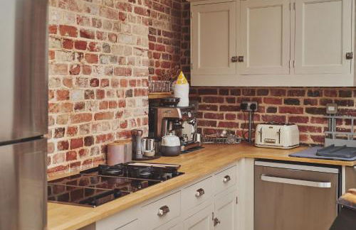 Coastal Manor Retreat - Foto 10