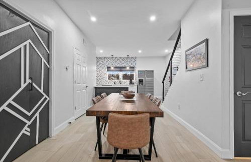 NFL Game-Day Base South Side near Acrisure - Foto 22