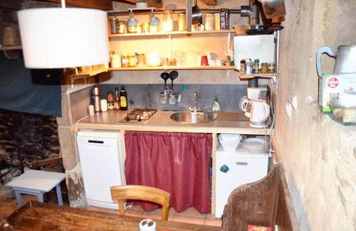 Maison charmante à Meyrignac-l'Église avec cheminée - Foto 8