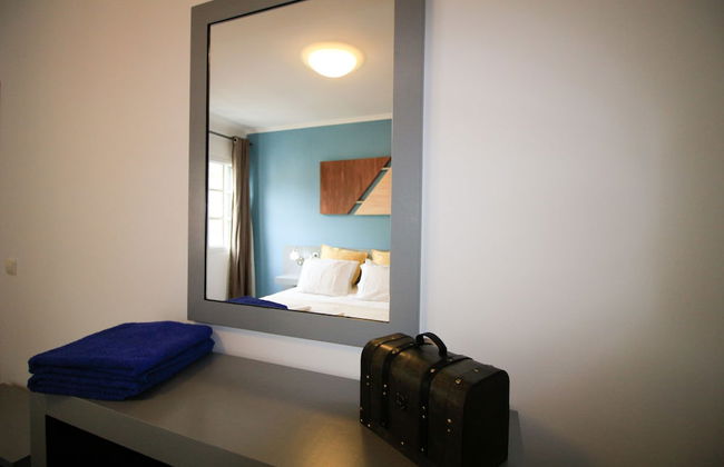 Casas da Avenida e do Pico - Foto 13