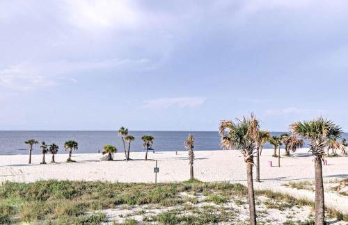 Spacious Biloxi Getaway with Pools and Beach Access! - Foto 35