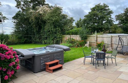 Newton Hall Farm cottage, hot tub garden views Nr Lytham Ribby - Foto 48