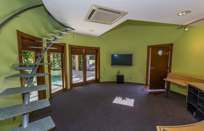 Bond Estate Luxury Accommodation - Foto 21