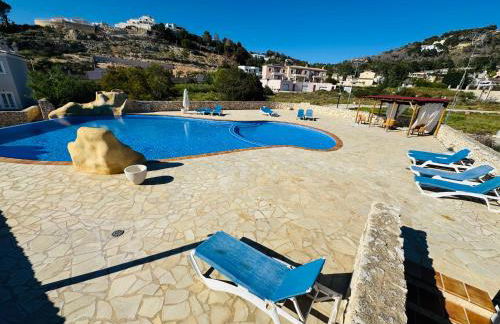 Calpe Casa adosada entorno playa y montaña tranquilidad relax jacuzzi piscina wifi aire jardin barbacoa y parking - Foto 12