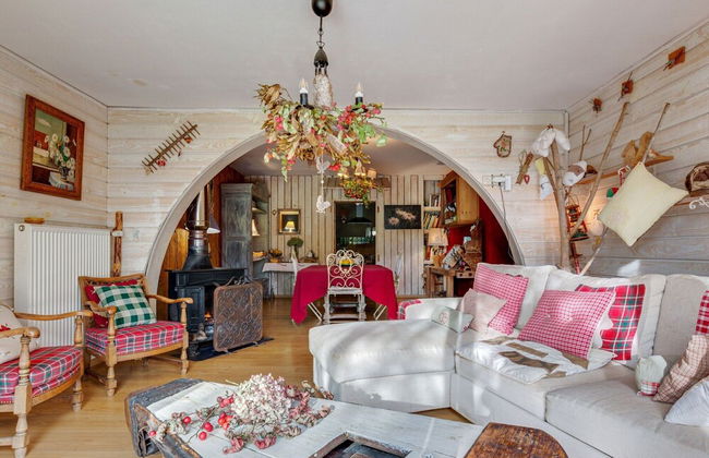 Holiday Home in Auvergne With Roofed Garden and Terrace - Foto 24